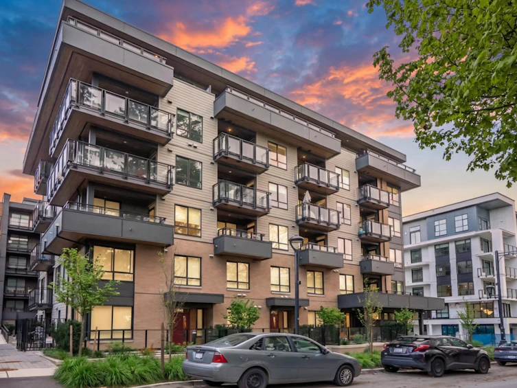 615-13439 94a Avenue, Surrey, BC, V3V 0G9 - 25