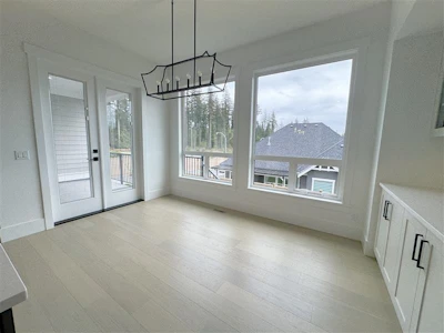 20892 35a Avenue - 4