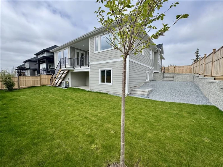 20892 35a Avenue, Langley, BC, V2Z 0B7 - 9
