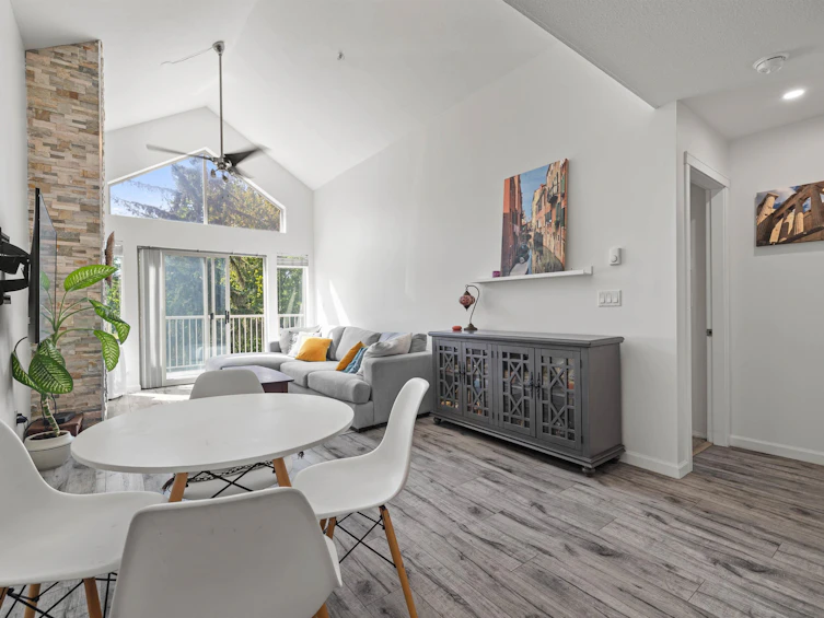 407-33478 Roberts Avenue, Abbotsford, BC, V2S 8E1 - 12