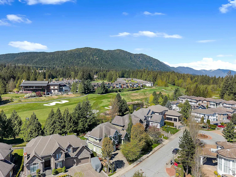 1756 Hampton Drive, Coquitlam, BC, V3E 3E1 - 4
