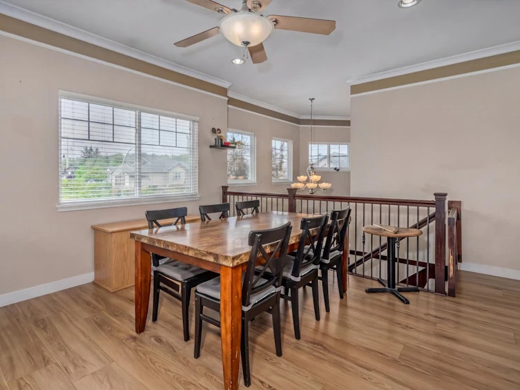8390 Harris Street, Mission, BC, V2V 7R9 - 9
