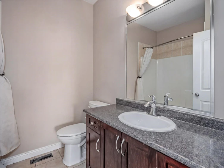 8390 Harris Street, Mission, BC, V2V 7R9 - 19