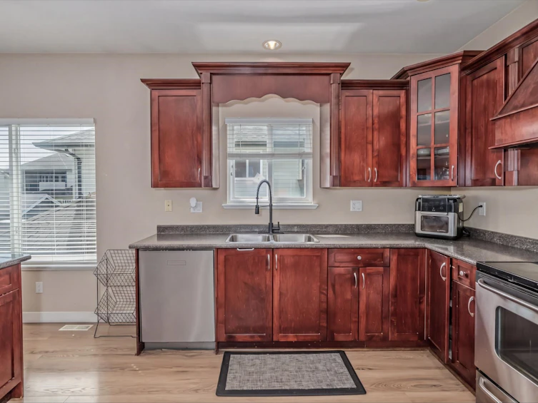 8390 Harris Street, Mission, BC, V2V 7R9 - 11