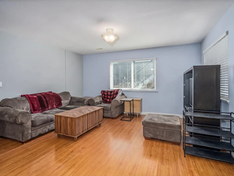 8390 Harris Street, Mission, BC, V2V 7R9 - 24