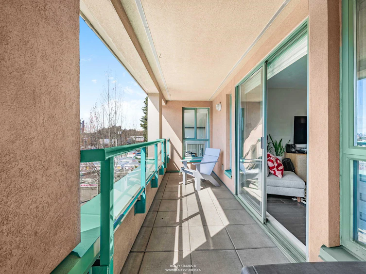 303-223 Mountain Highway, North Vancouver, BC, V7J 3V3 - 17