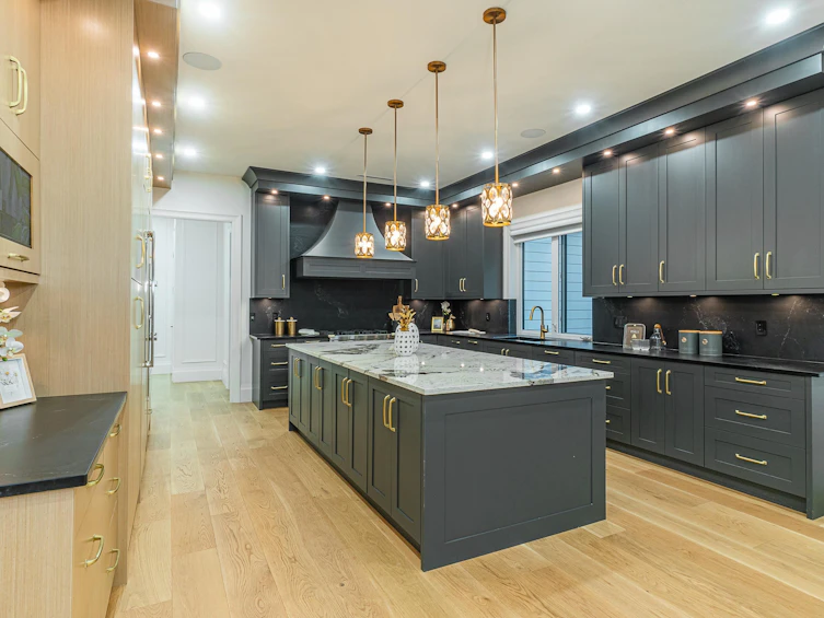 13988 20a Avenue, Surrey, BC, V4A 4H5 - 12