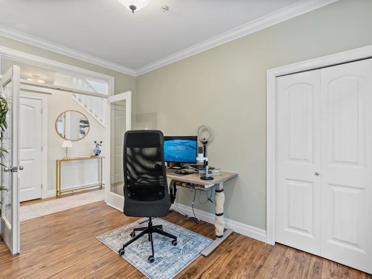 15595 Thrift Avenue, Surrey, BC, V4B 2L8 - 12