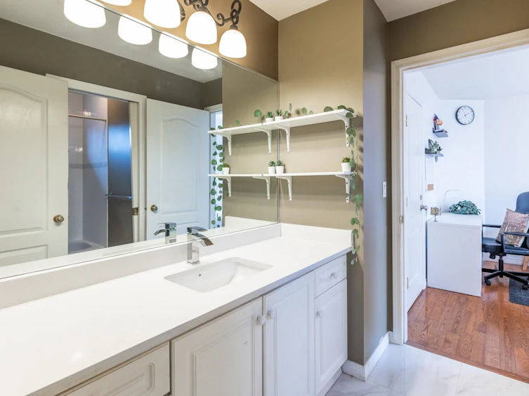 10438 168a Street, Surrey, BC, V4N 5A8 - 23