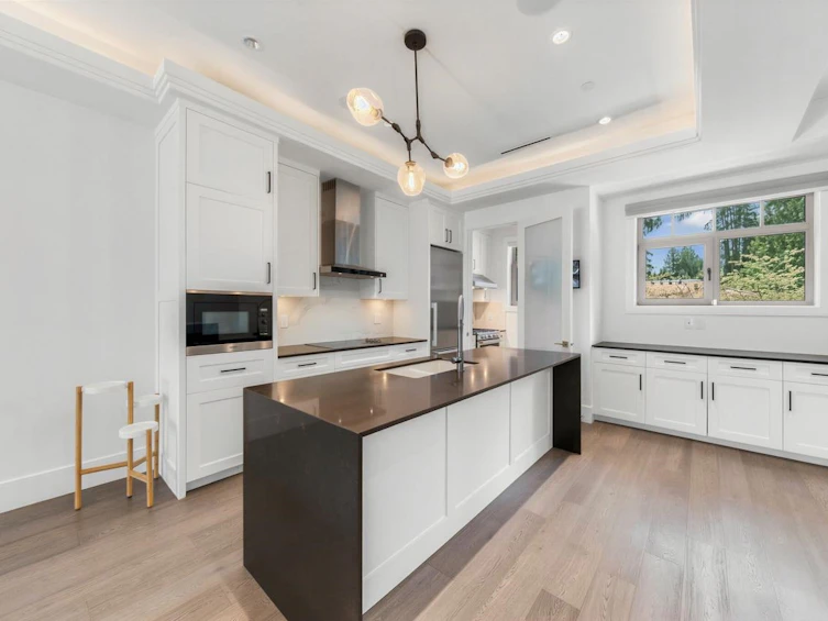 3412 W 43rd Avenue, Vancouver, BC, V6N 3J7 - 4