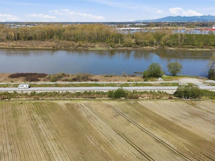 6345 River Road, Delta, BC, V4K 5E3 - 2