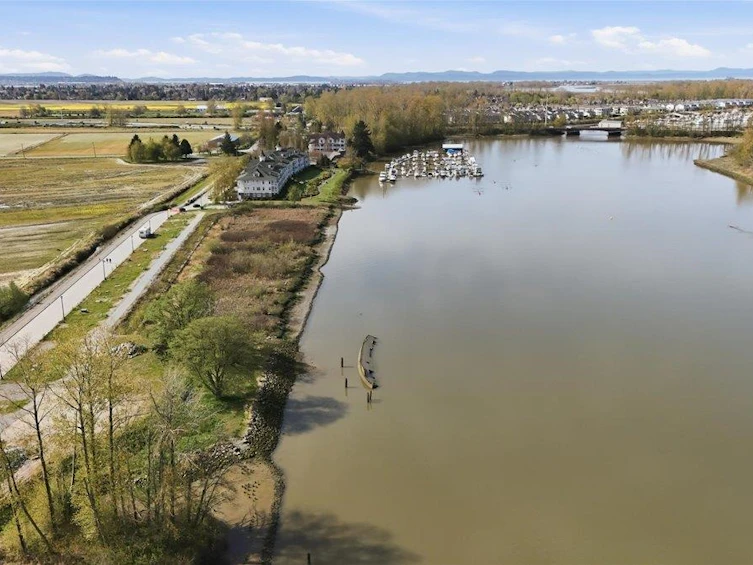 6345 River Road, Delta, BC, V4K 5E3 - 3