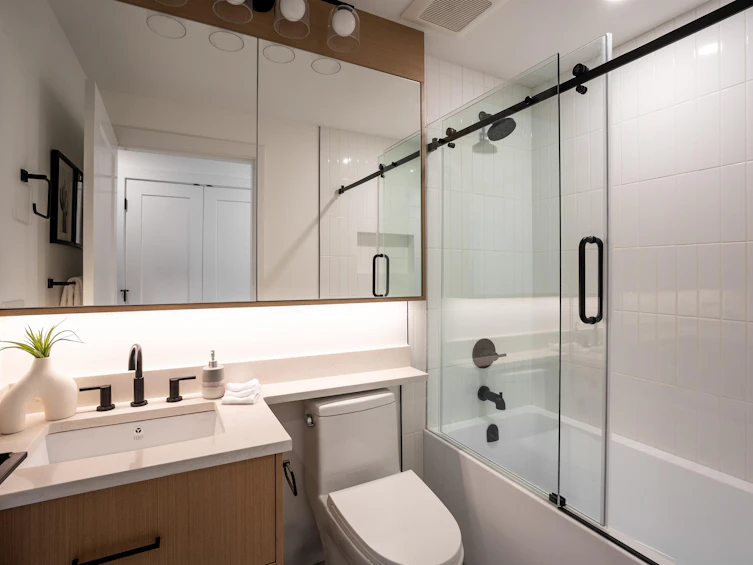 1-356 E 40th Avenue, Vancouver, BC, V5W 1L9 - 18