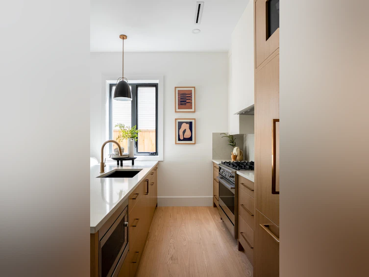 1-356 E 40th Avenue, Vancouver, BC, V5W 1L9 - 3