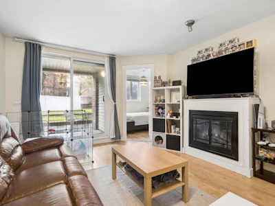 111-10822 City Parkway - 2