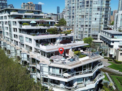 606-1288 Marinaside Crescent - 2