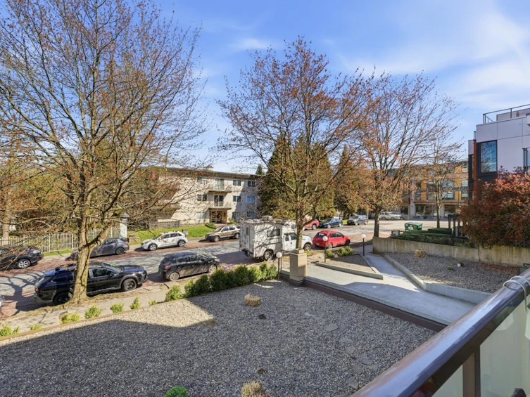 205-1864 Frances Street, Vancouver, BC, V5L 1Z7 - 23