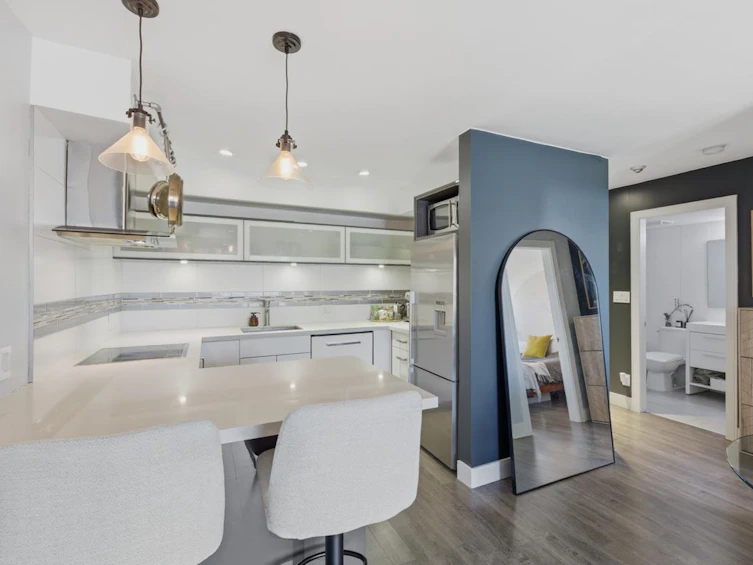 205-1864 Frances Street, Vancouver, BC, V5L 1Z7 - 10
