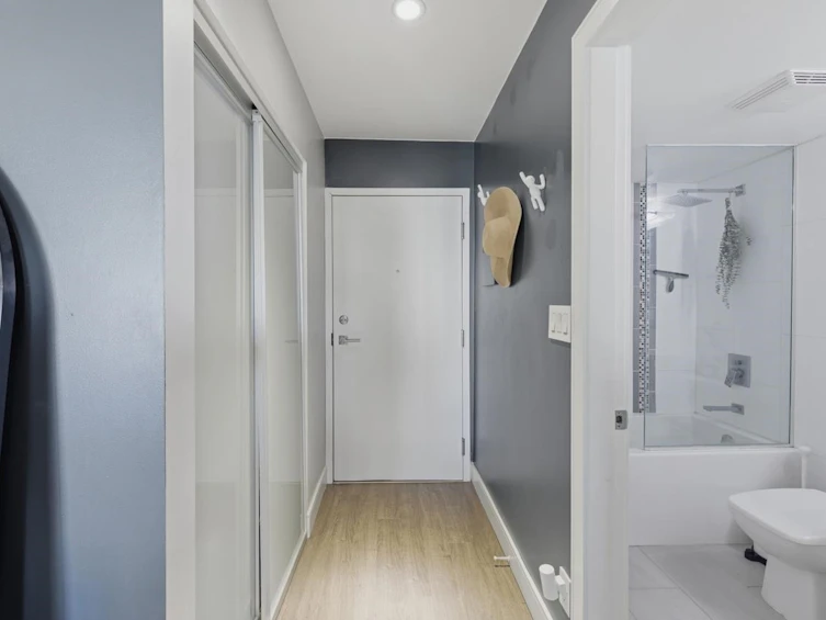 205-1864 Frances Street, Vancouver, BC, V5L 1Z7 - 19
