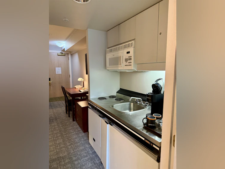 1808-838 Hamilton Street, Vancouver, BC, V6B 6A2 - 4
