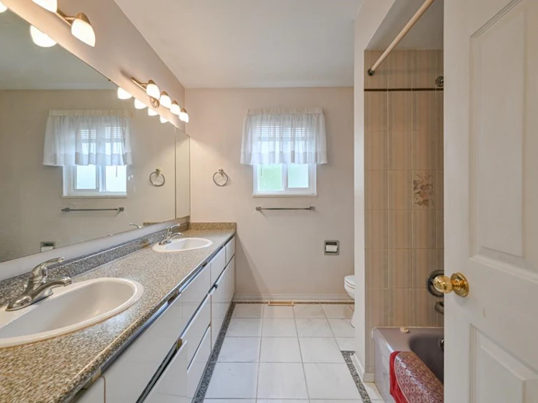 7740 Allman Street, Burnaby, BC, V5E 2B1 - 19