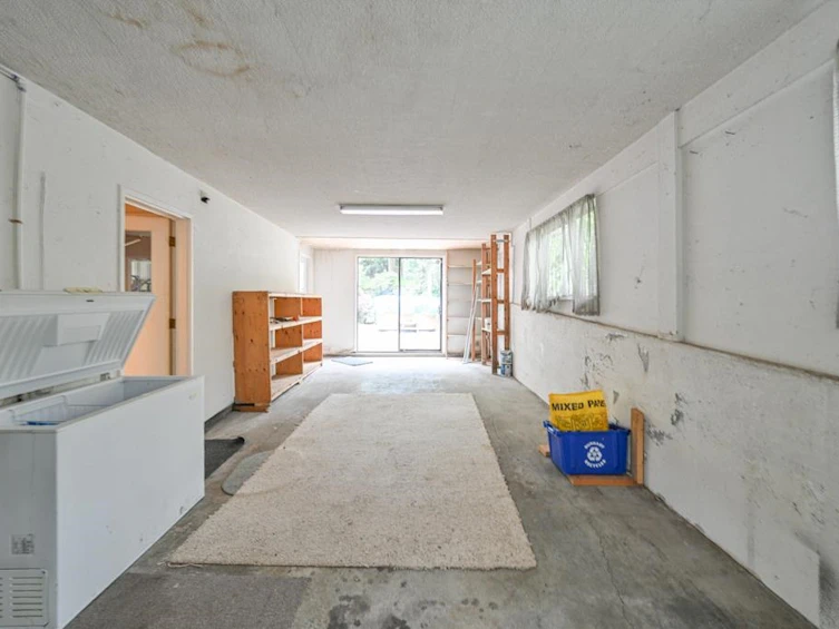 7740 Allman Street, Burnaby, BC, V5E 2B1 - 30