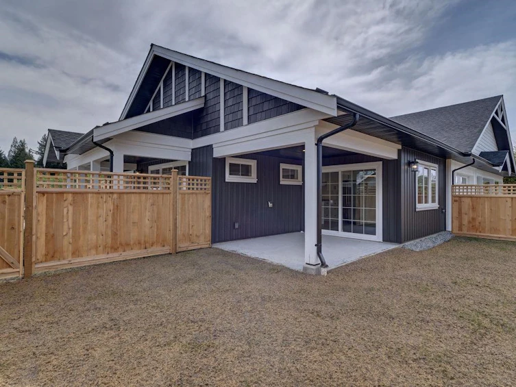 1051 Celia Crescent, Gibsons, BC, V0N 1V7 - 13