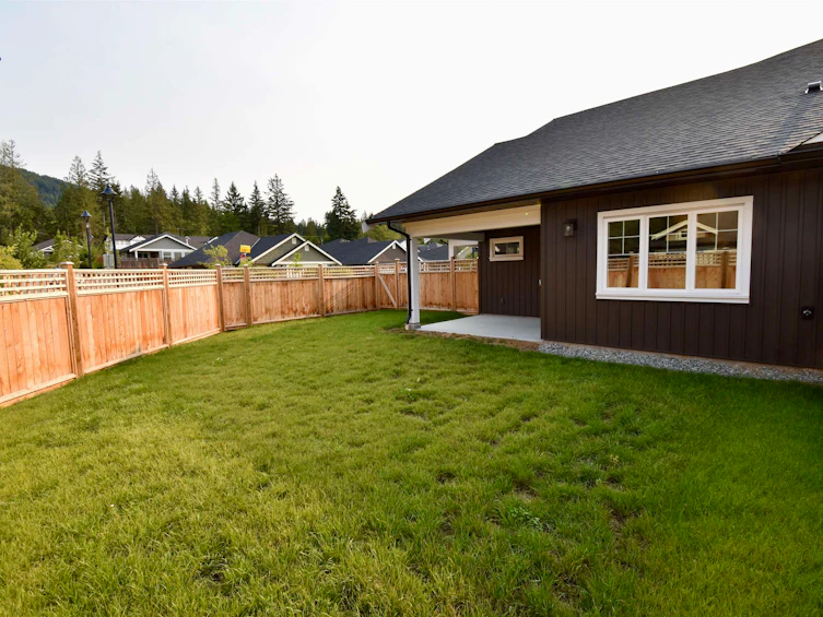 1051 Celia Crescent, Gibsons, BC, V0N 1V7 - 16