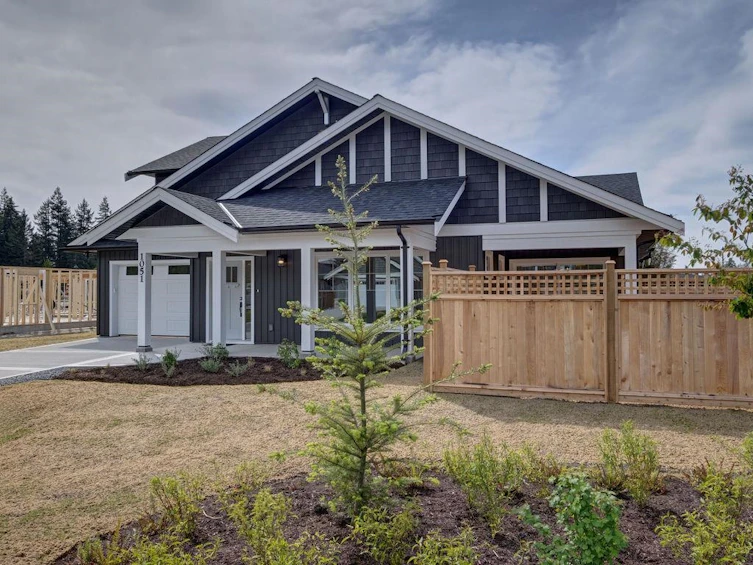 1051 Celia Crescent, Gibsons, BC, V0N 1V7 - 2