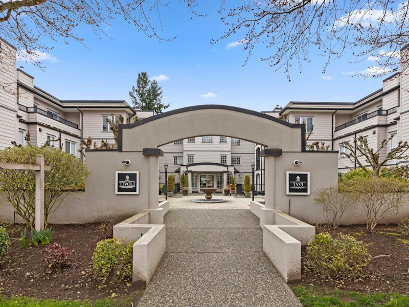 204 - 1533 Best Street, Surrey BC V4B 4E9