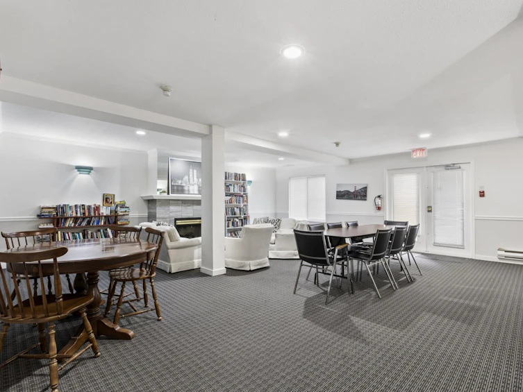 204-1533 Best Street, Surrey, BC, V4B 4E9 - 28