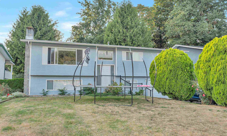 2651 Macbeth Crescent