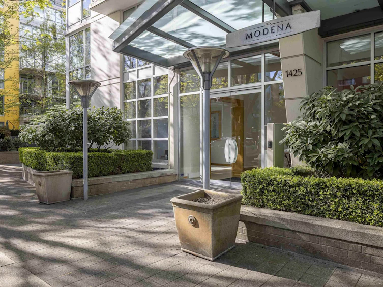 611-1425 W 6th Avenue, Vancouver, BC, V6H 4G5 - 19