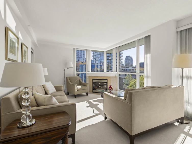 611-1425 W 6th Avenue, Vancouver, BC, V6H 4G5 - 4