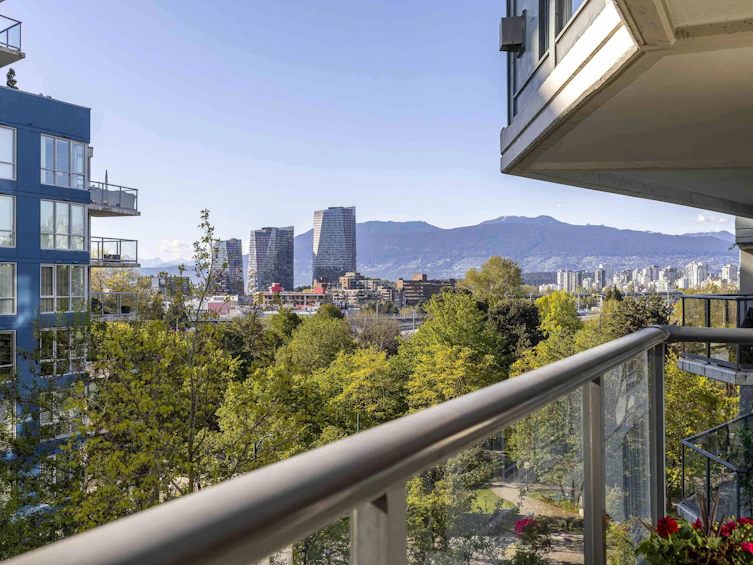 611-1425 W 6th Avenue, Vancouver, BC, V6H 4G5 - 8