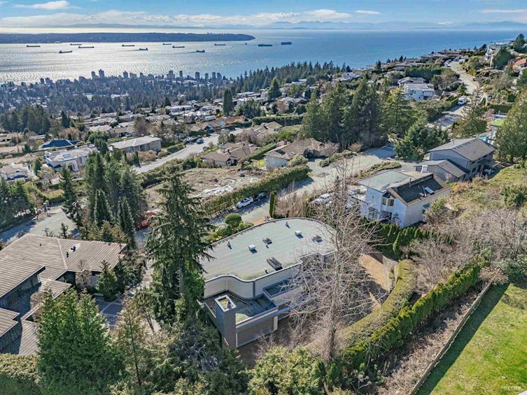 1407 Bramwell Road, West Vancouver, BC, V7S 2N8 - 37