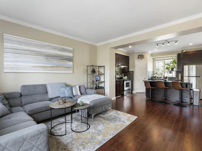 35-7168 179 Street - 5