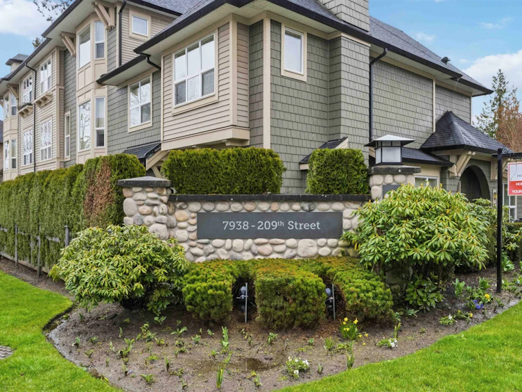 32-7938 209 Street, Langley, BC, V2Y 0K1 - 2