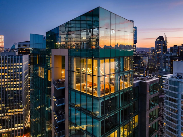 PH3101-277 Thurlow Street, Vancouver, BC, V6C 0C1