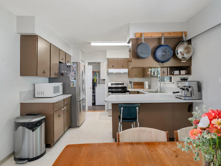 20255 Chatwin Avenue, Maple Ridge, BC, V2X 4G4 - 8