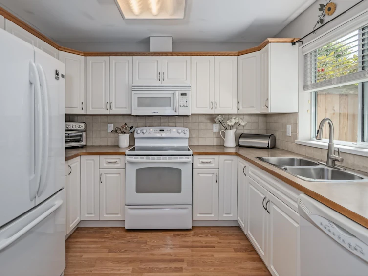 17-11588 232 Street, Maple Ridge, BC, V2X 0J6 - 12