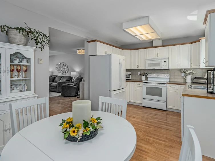 17-11588 232 Street, Maple Ridge, BC, V2X 0J6 - 14