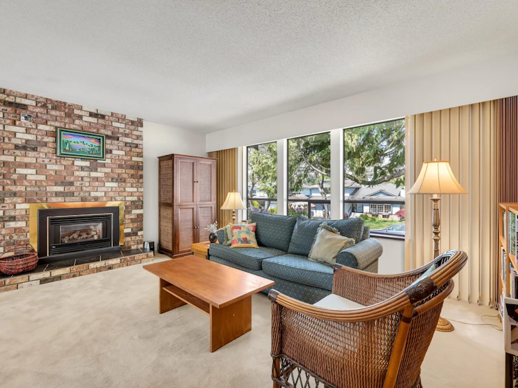 14434 18 Avenue, Surrey, BC, V4A 5R1 - 2