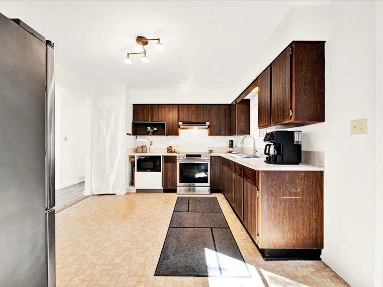 32410 Diamond Avenue, Mission, BC, V2V 1M2 - 12