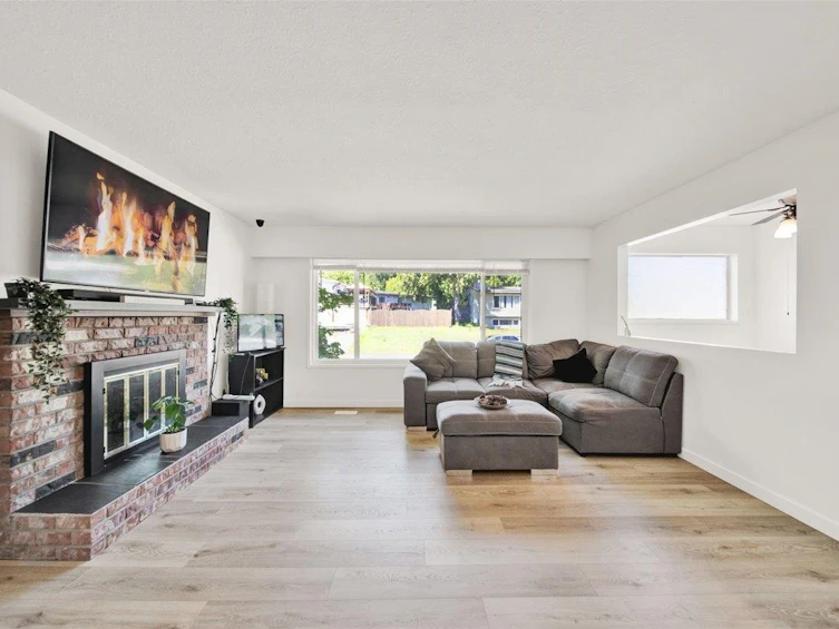 32410 Diamond Avenue, Mission, BC, V2V 1M2 - 5