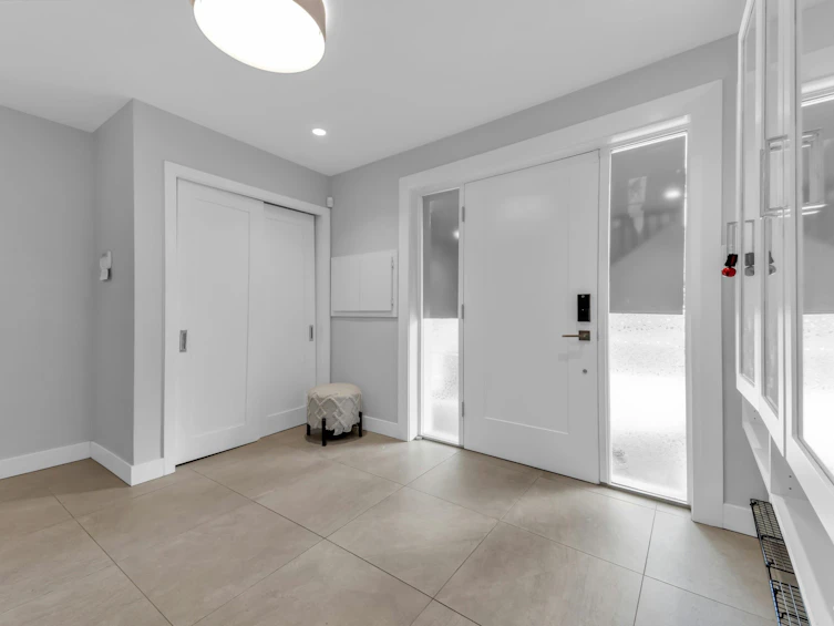 3521 Duval Road, North Vancouver, BC, V7J 3E8 - 4