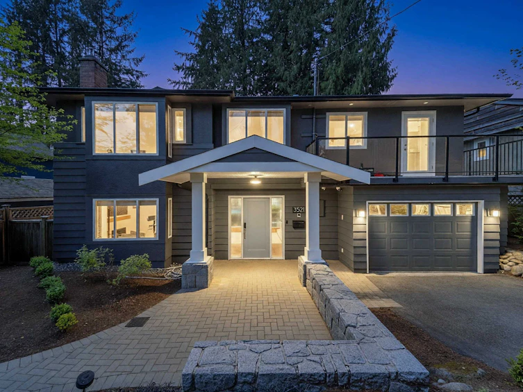 3521 Duval Road, North Vancouver, BC, V7J 3E8 - 2