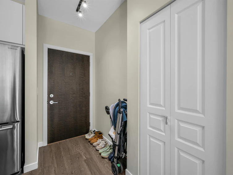 307-1152 Windsor Mews, Coquitlam, BC, V3B 0N1 - 6
