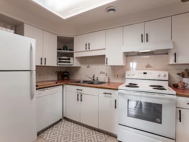 509 Granada Crescent, North Vancouver, BC, V7N 3A7 - 29