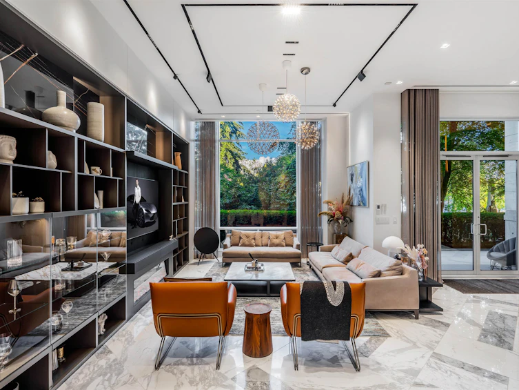 107-323 Jervis Street, Vancouver, BC, V6C 3P8 - 3